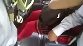 Він запросив молоду  ...