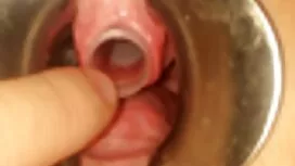Азіатка з великими с ...